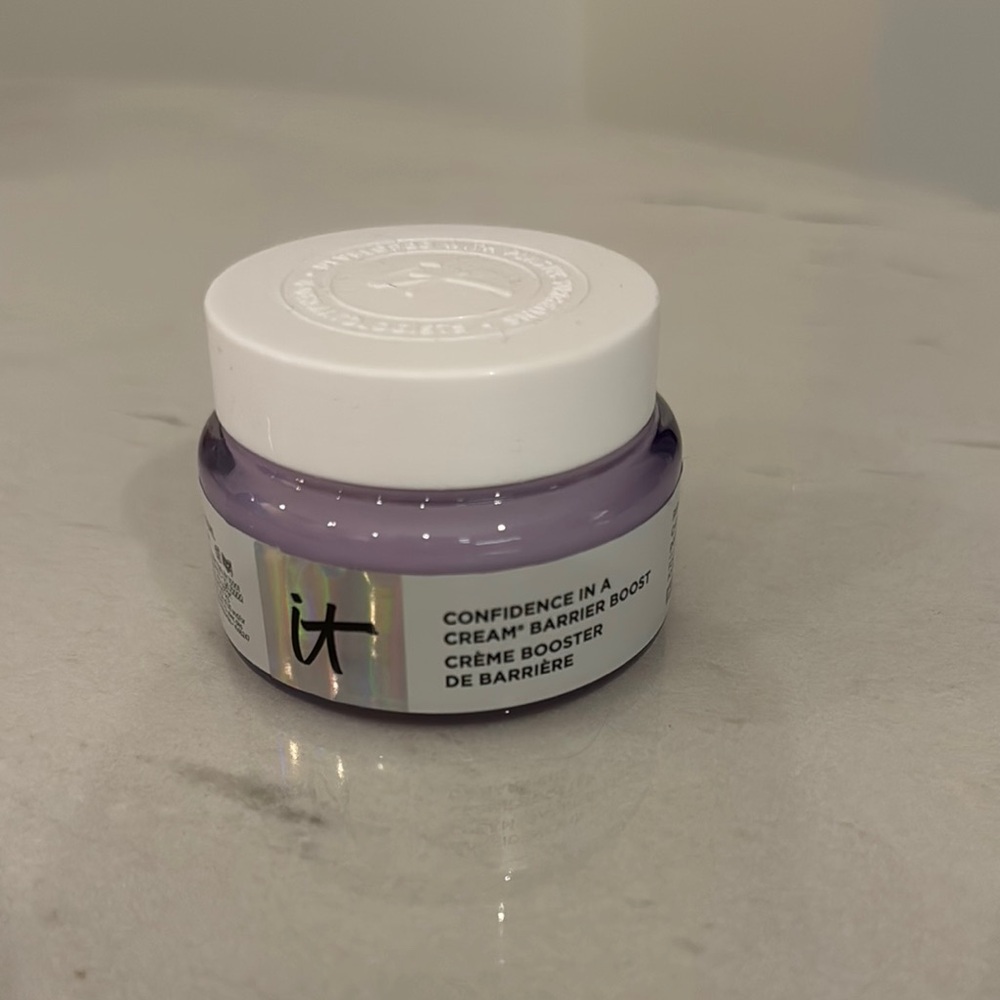 IT Cosmetics Confidence in a Cream Barrier Boost